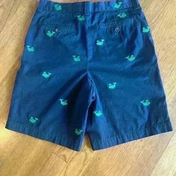 Brooks Brothers boys shorts size 18. Excellent condition blue and green w/whales - Picture 3 of 4